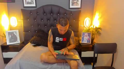 Snapshot of jm_hot_ chatting on 01-28-25, 05:32 jm_hot_ online show from 01-28-25, 05:32