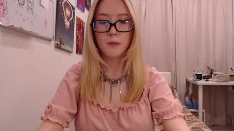 joan_kiss online show from 12-17-25, 01:28