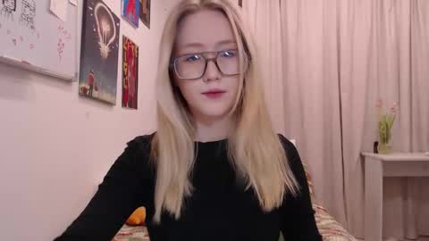joan_kiss online show from 02-19-26, 06:48