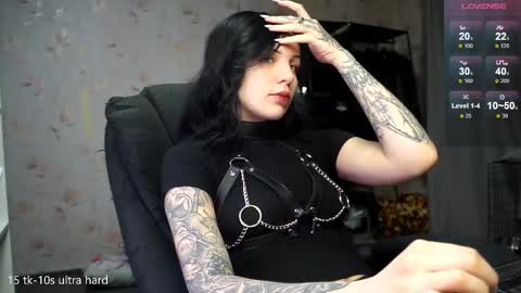 Snapshot of joan_wilson chatting on 05-11-26, 10:51 joan_wilson online show from 05-11-26, 10:51