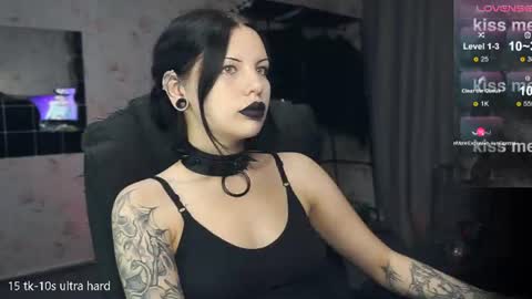 Snapshot of joan_wilson chatting on 06-21-26, 06:10 joan_wilson online show from 06-21-26, 06:10