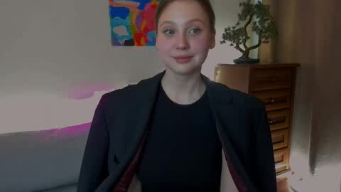 joana_beatris online show from 04-17-26, 12:08