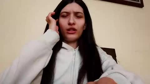 Snapshot of joanetayler chatting on 05-21-26, 07:26 Sofia online show from 05-21-26, 07:26
