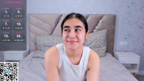 Mia online show from 12-20-24, 01:43