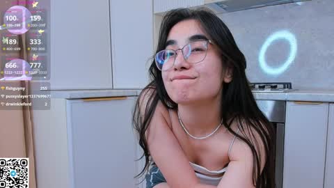 Mia online show from 01-26-25, 02:35