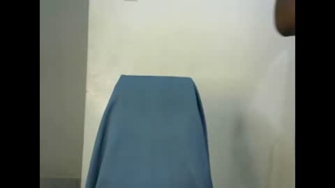 Snapshot of joankein_255 chatting on 01-25-25, 05:08 varl online show from 01-25-25, 05:08