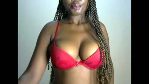 Snapshot of joankein_255 chatting on 02-12-25, 08:50 varl online show from 02-12-25, 08:50