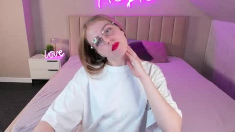 joann_shermann online show from 05-21-26, 01:23
