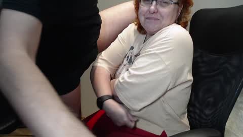 Joanna and Greg online show from 01-24-25, 04:39