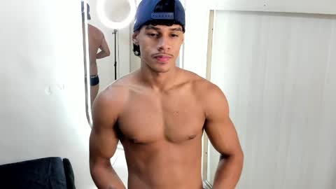 Snapshot of joao_da_silva19 chatting on 05-17-26, 01:40 Joao Da Silva online show from 05-17-26, 01:40