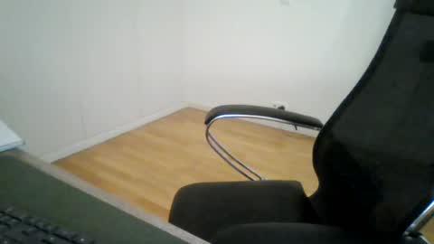 Snapshot of joaodias_18 chatting on 06-17-26, 04:41 joaodias_18 online show from 06-17-26, 04:41