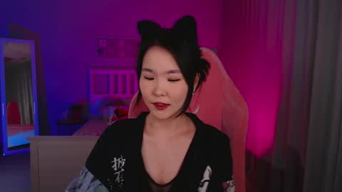 Amina online show from 02-22-25, 12:29