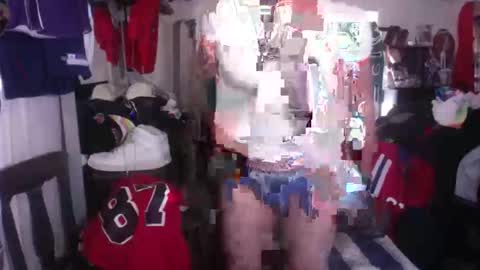 Snapshot of jockdad87 chatting on 04-19-26, 11:40 JockDad87 online show from 04-19-26, 11:40