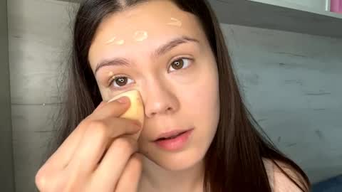 Mila online show from 04-09-26, 09:36