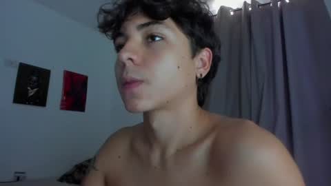 Snapshot of joe23___ chatting on 06-17-26, 05:36 Joe online show from 06-17-26, 05:36