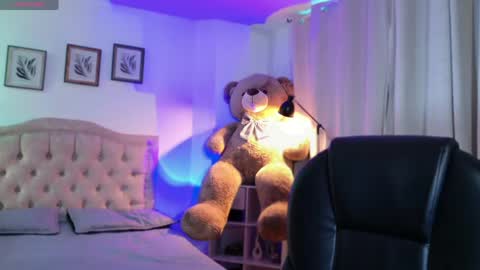Snapshot of joe_jhonson chatting on 05-24-26, 11:37 joe jhonson online show from 05-24-26, 11:37
