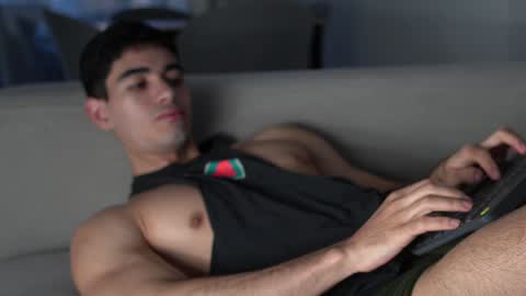 Snapshot of joe_steel1 chatting on 01-10-25, 11:33 joe_steel1 online show from 01-10-25, 11:33