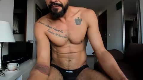 Snapshot of joel_beekman13 chatting on 01-12-25, 01:05 Joel Beekman online show from 01-12-25, 01:05