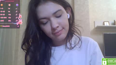 Jennifer online show from 05-25-26, 06:36
