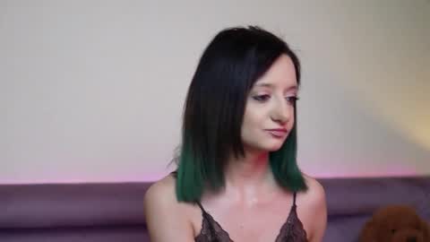  Joelle  online show from 03-22-26, 09:07