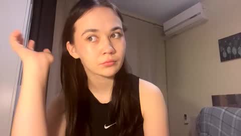 Emilia  or Emi online show from 01-15-26, 12:10