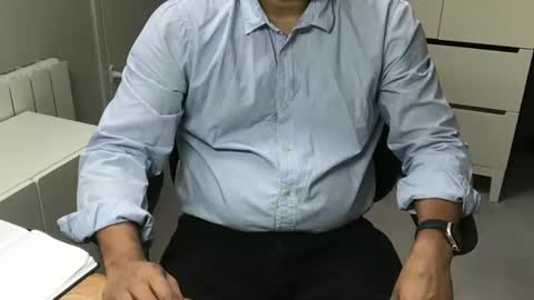 Snapshot of joeshades21 chatting on 01-18-25, 01:08 joeshades21 online show from 01-18-25, 01:08