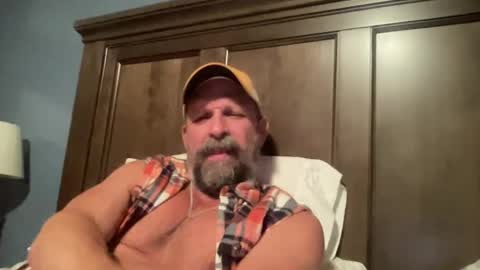 Snapshot of joestros chatting on 10-02-25, 04:19 joestros online show from 10-02-25, 04:19