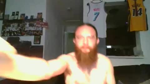 Snapshot of joey2snowy759685 chatting on 10-21-25, 01:01 joey2snowy759685 online show from 10-21-25, 01:01