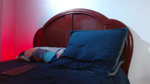Snapshot of joeysexx1 chatting on 06-02-26, 03:52 online show from 06-02-26, 03:52
