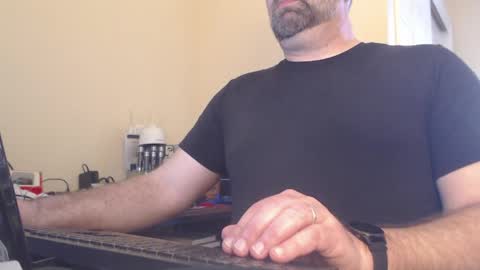 Snapshot of joeystr0ker chatting on 04-03-26, 10:30 joeystr0ker online show from 04-03-26, 10:30