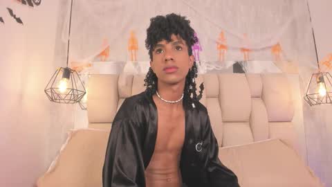 Johan  online show from 10-24-25, 11:28