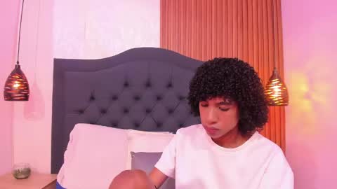 Snapshot of johan_gz_ chatting on 05-24-26, 01:16 Johan online show from 05-24-26, 01:16