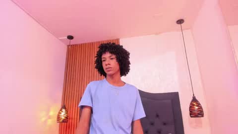 Snapshot of johan_gz_ chatting on 06-03-26, 11:35 Johan online show from 06-03-26, 11:35