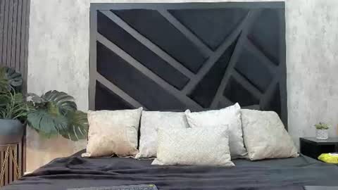 Johan Williams online show from 06-30-26, 12:00