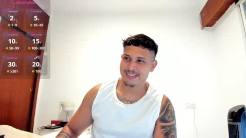 Johan Smith online show from 06-17-26, 12:40