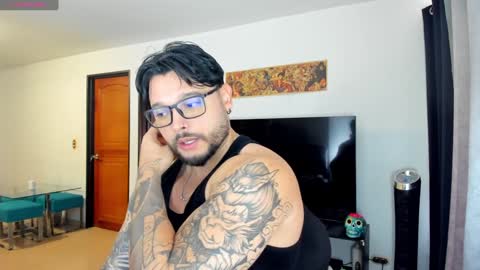 King -    online show from 02-03-25, 02:13