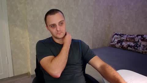 John online show from 10-25-25, 06:35