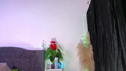 John  online show from 03-12-26, 12:00