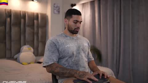 john online show from 09-23-25, 12:35