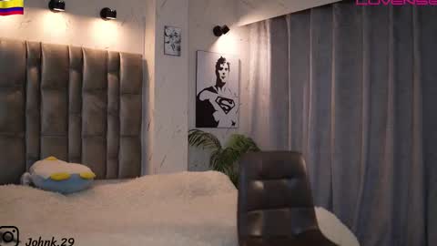 john online show from 11-22-25, 01:10