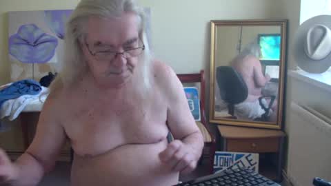 Snapshot of john_little_one chatting on 06-20-26, 09:34 JOHN online show from 06-20-26, 09:34