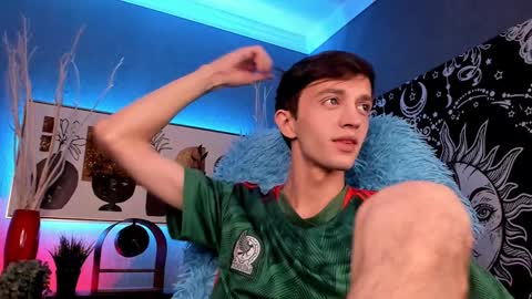 John online show from 12-04-24, 09:02