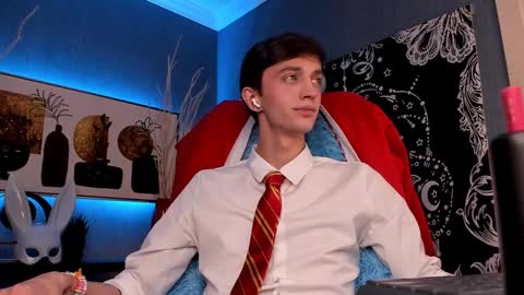 John online show from 12-11-24, 09:01