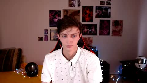 Snapshot of john_winx chatting on 05-05-26, 11:40 john_winx online show from 05-05-26, 11:40