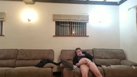 johnathan_stuart33 online show from 03-08-26, 11:52