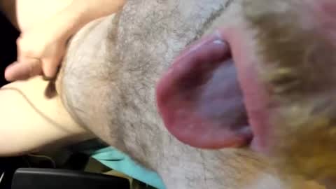 Snapshot of johnbondoe chatting on 06-05-26, 12:39 johnbondoe online show from 06-05-26, 12:39