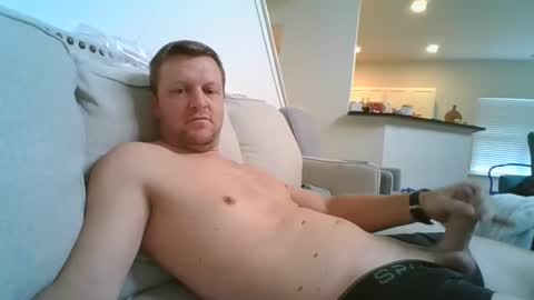 johnd101020 online show from 12-03-25, 03:21