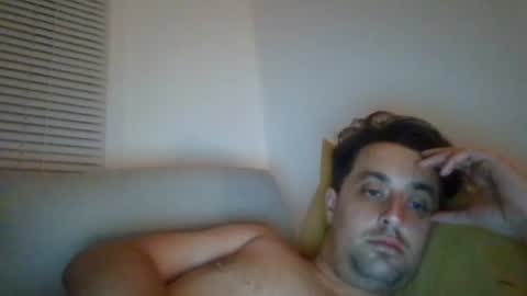 Snapshot of johndean1993 chatting on 07-11-26, 02:25 johndean1993 online show from 07-11-26, 02:25