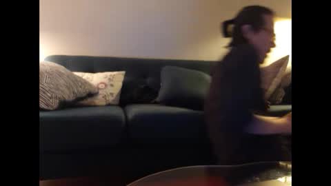 Snapshot of johneelicks chatting on 09-28-25, 10:31 Johnee online show from 09-28-25, 10:31