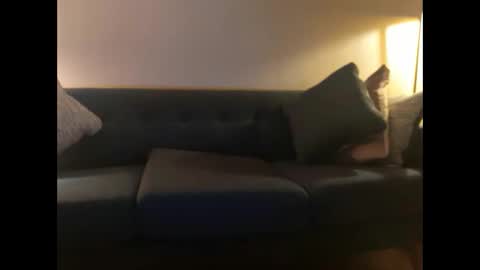 Snapshot of johneelicks chatting on 01-18-26, 08:51 Johnee online show from 01-18-26, 08:51